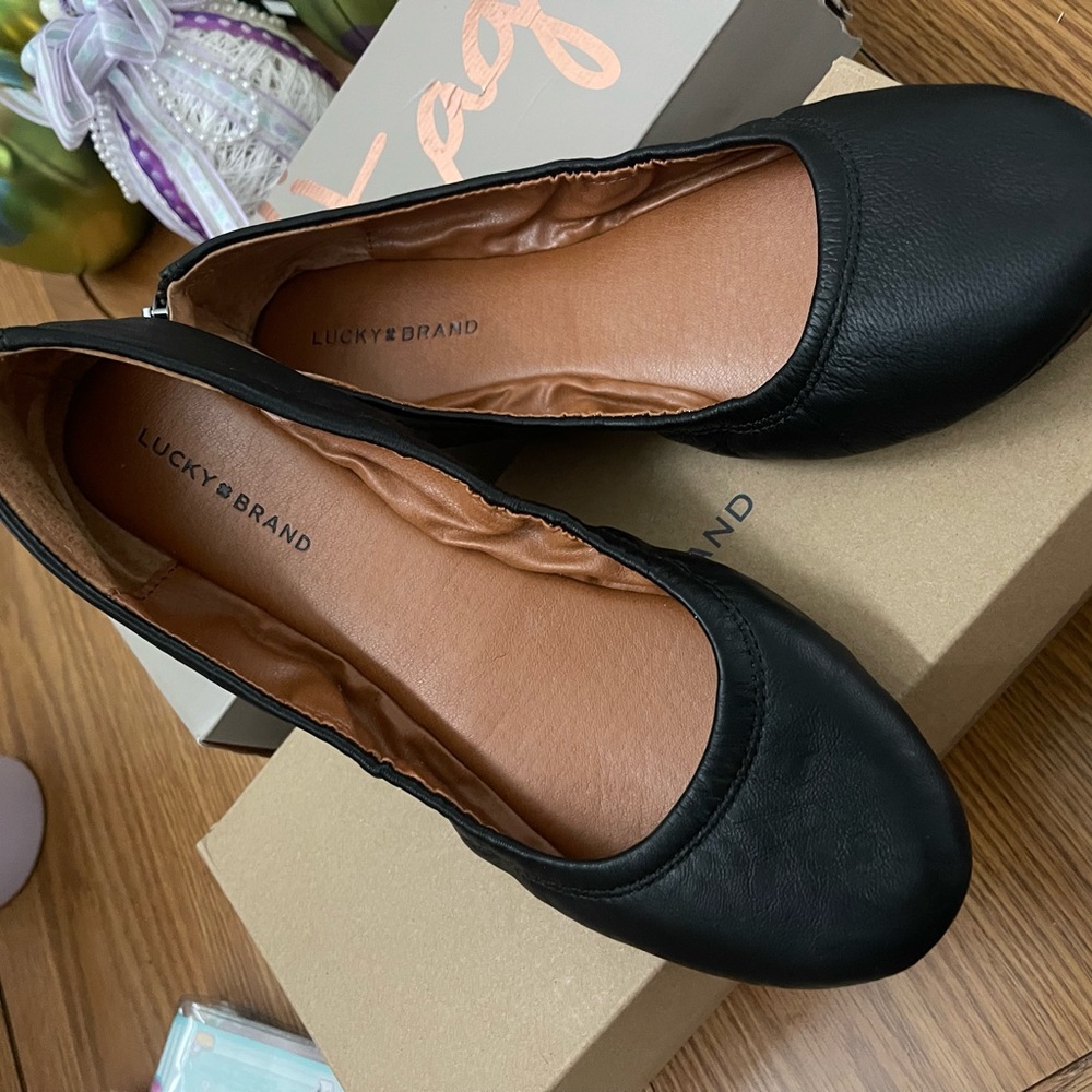 Lucky Brand Black Ballet Flats Classic Design
